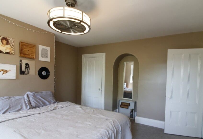 Building Photo - 210 Old Colony Ave