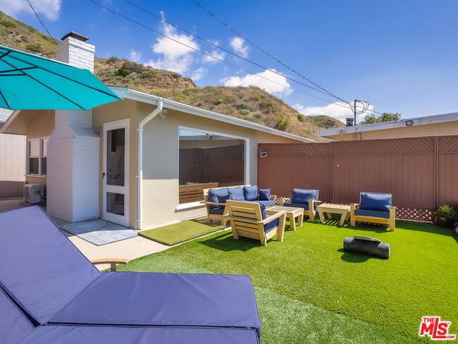 Building Photo - 22605 Pacific Coast Hwy