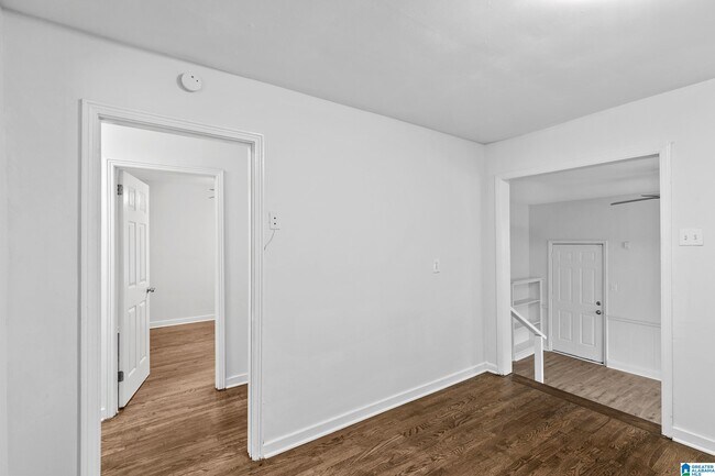 Building Photo - 428 Orchid Rd