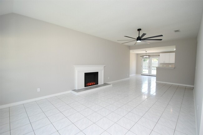 Building Photo - 22831 John Rolfe Ln