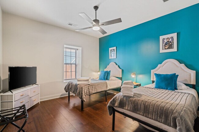 Building Photo - 775 Tanglewood St