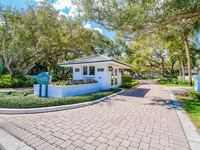 Building Photo - 131 Peppertree Dr