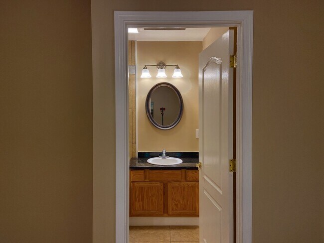 Building Photo - OPEN HOUSE. Friday, May 8th, 2026 open from 4:30pm - 5:30pm Available for Move-in July 1st, 2026....