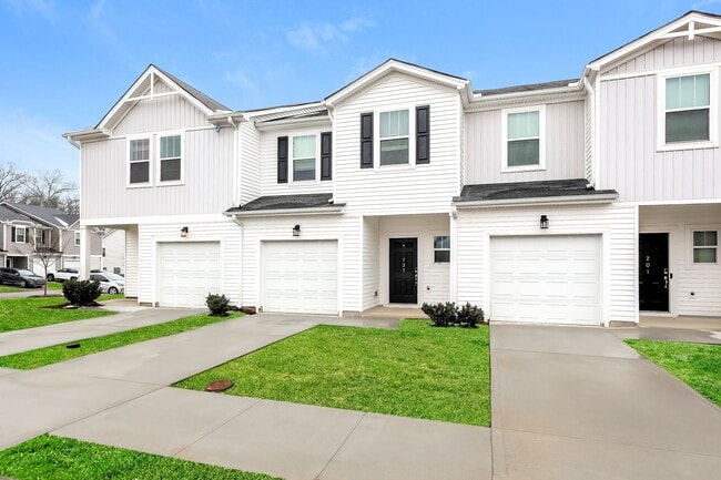 Building Photo - 131 Telford Dr