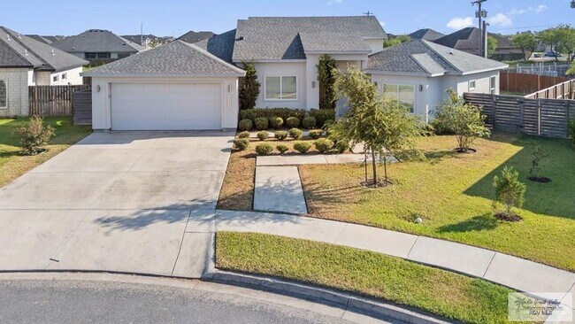 Building Photo - 32 Stone Oak Dr