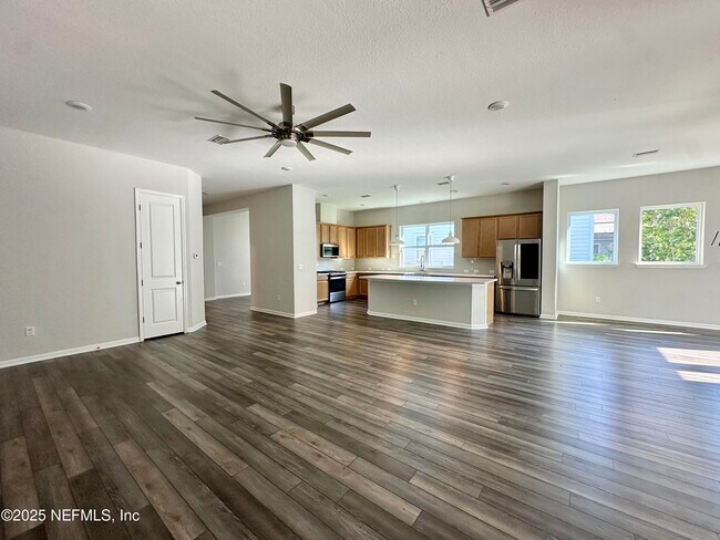 Building Photo - 453 Windley Dr