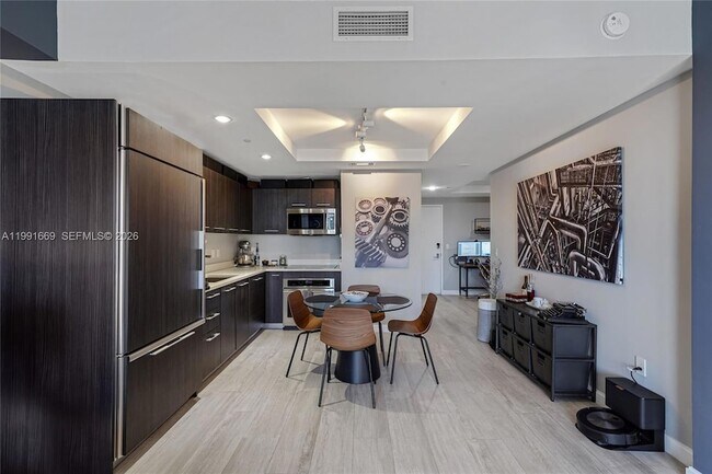 Building Photo - 45 SW 9th St