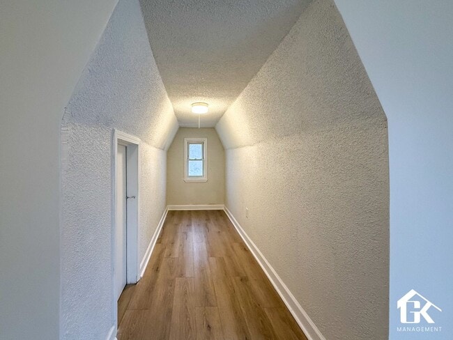 Building Photo - 16595 Ardmore St