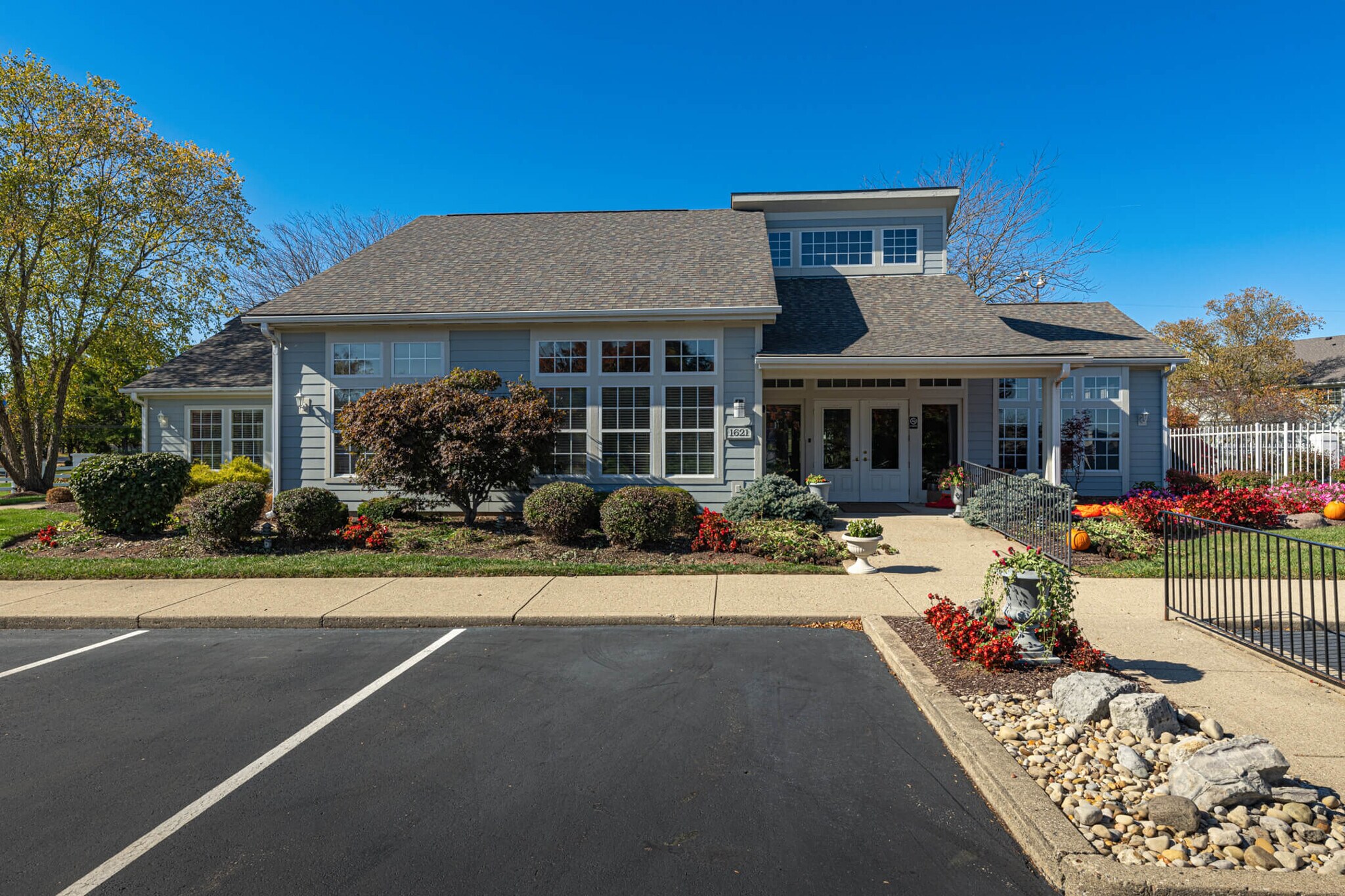 Building Photo - 6561 Brigham Sq