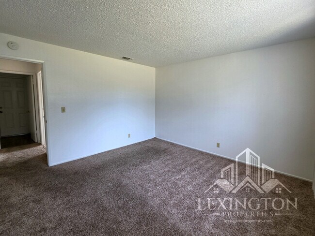 Building Photo - Charming 3BD, 1BA, Home with Modern Upgrades in Antelope, CA