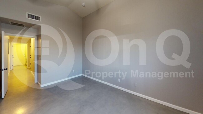 Building Photo - 8771 S Desert Rainbow Dr