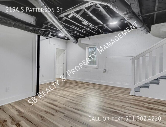 Building Photo - 219 S Patterson St