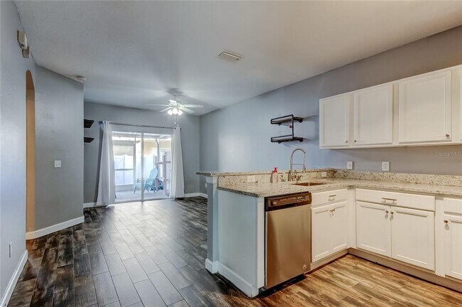 Building Photo - 3421 Santa Rita Ln