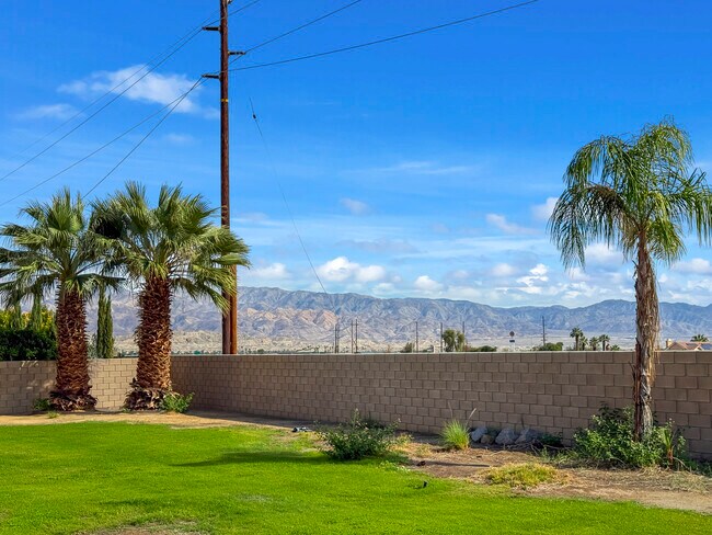 Building Photo - 81375 Paludosa Dr