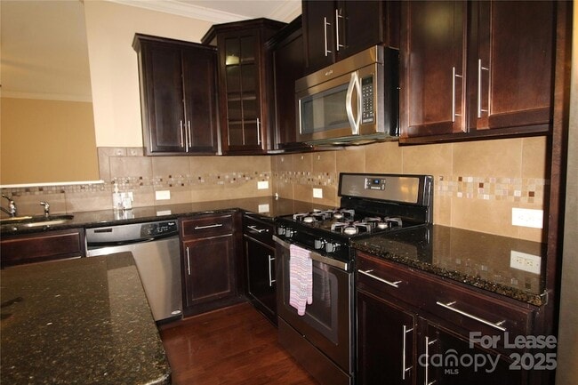 Building Photo - 12618 Ballyliffin Dr