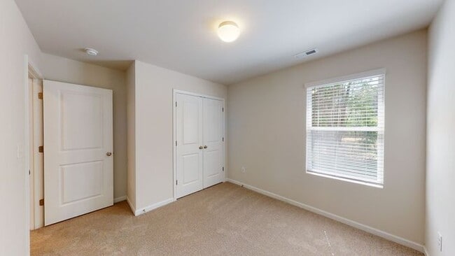Building Photo - UPCOMING 4 bed/2.5 bath home in Salisbury