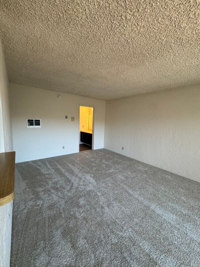 Building Photo - Charming 1-Bed, 1-Bath Apartment in Harbor City - $1,800.00 ALL UTILITIES INCLUDED !!! & Parking