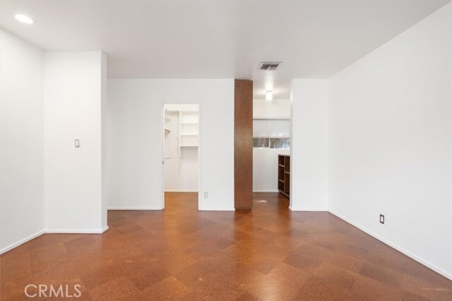 Building Photo - 3946 Alta Mesa Dr