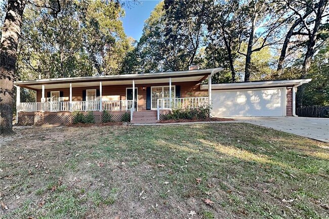 Primary Photo - 392 Trotters Ridge