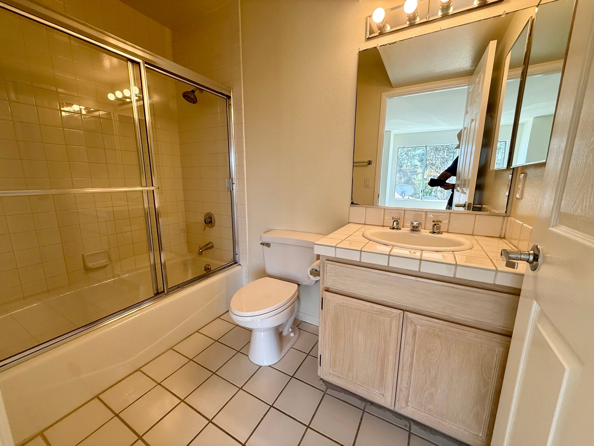 Building Photo - 1937 Euclid St