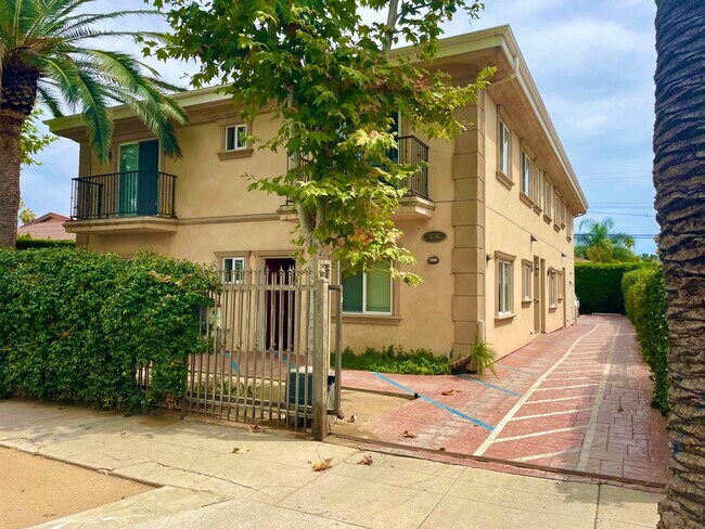 Building Photo - 14762 Friar St