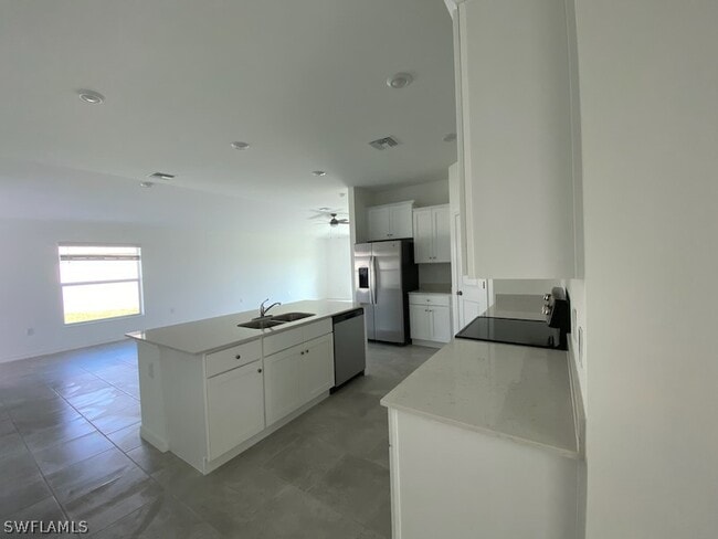 Building Photo - 3868 Treasure Oak Wy