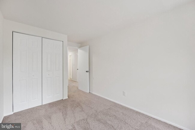 Building Photo - 9287 Chadburn Pl