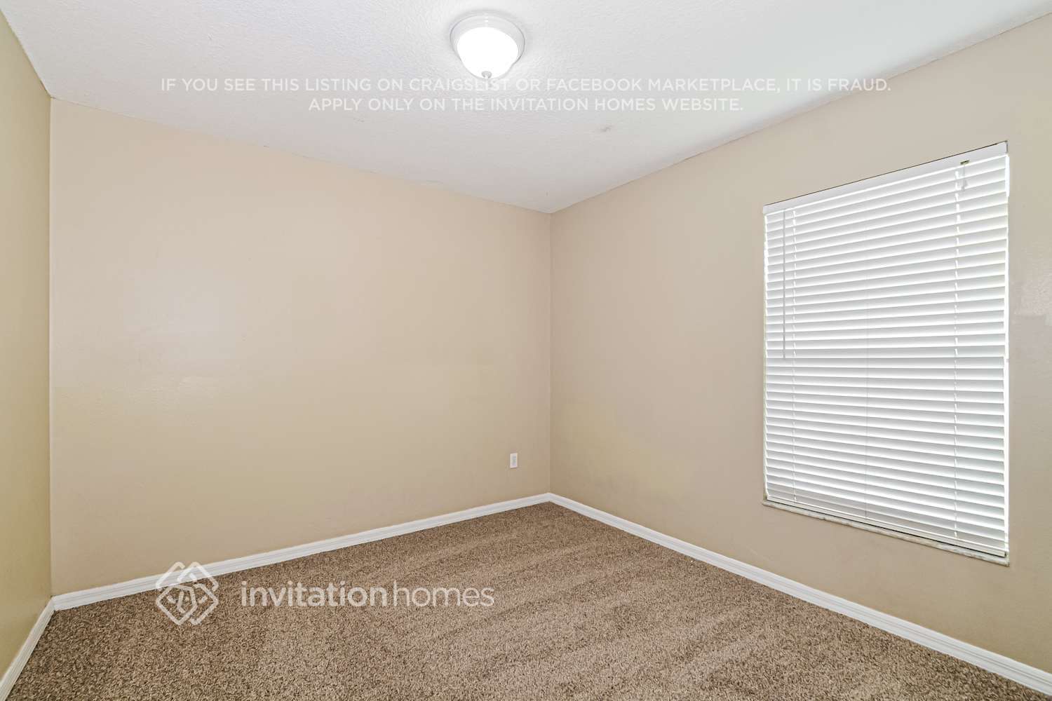 Building Photo - 811 Albi Ct