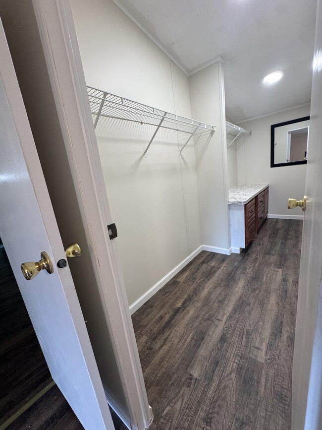 Building Photo - 12372 FM 1650