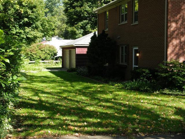 Building Photo - 1416 Arborview Blvd