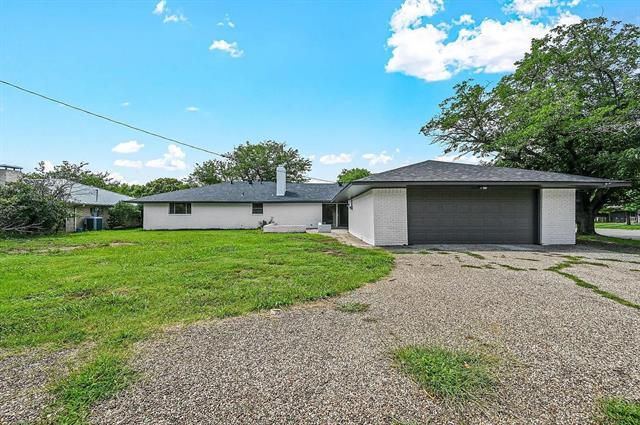 Building Photo - 1400 Crescent Dr