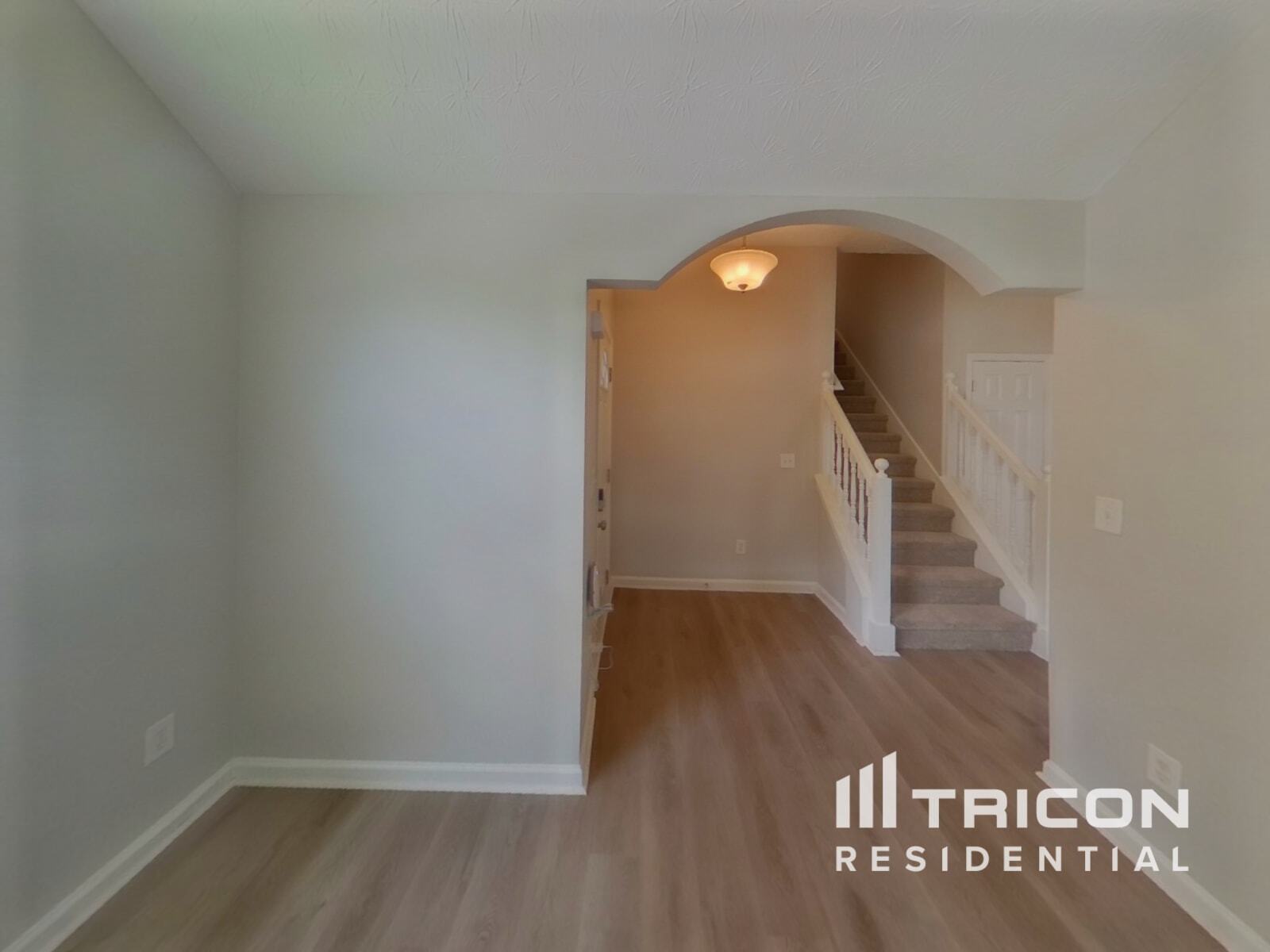 Building Photo - 660 Escalade Dr