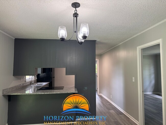 Building Photo - 6117 Colfax Rd NW