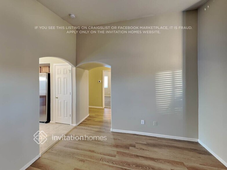 Building Photo - 12854 W Cherry Hills Dr