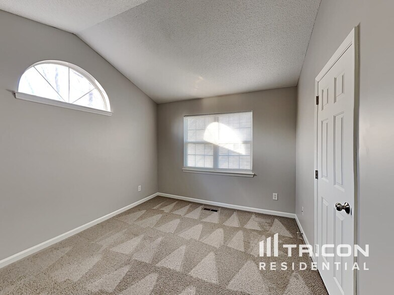 Building Photo - 7717 Pence Pond Ln