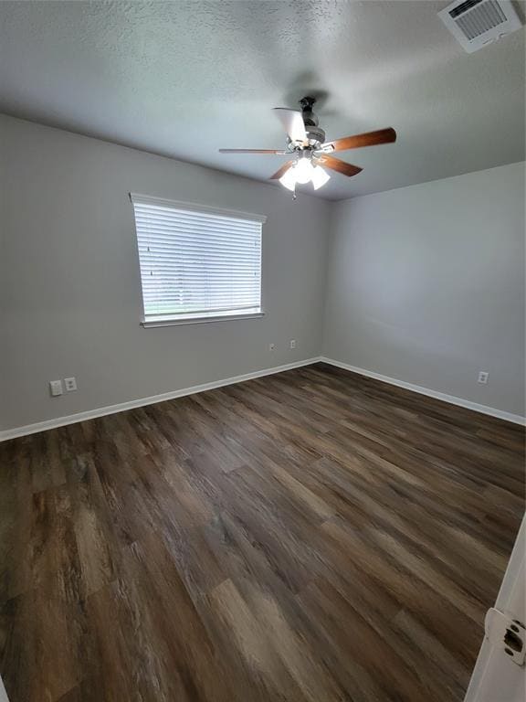 Building Photo - 1372 Havelock Dr