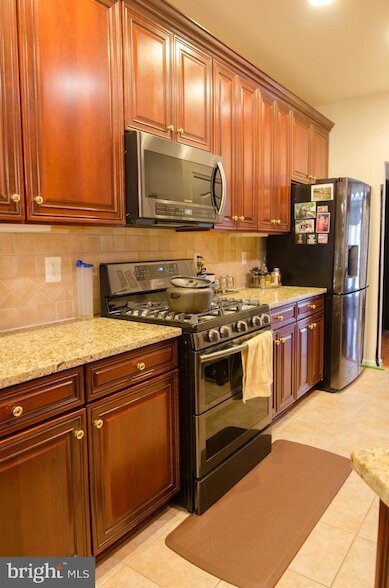 Building Photo - 12176 Bridgend Run