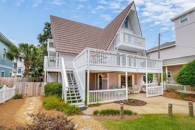 Building Photo - 86 Cobia St