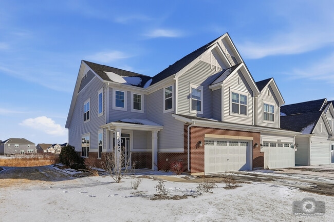 Building Photo - 12629 S Potomac Dr