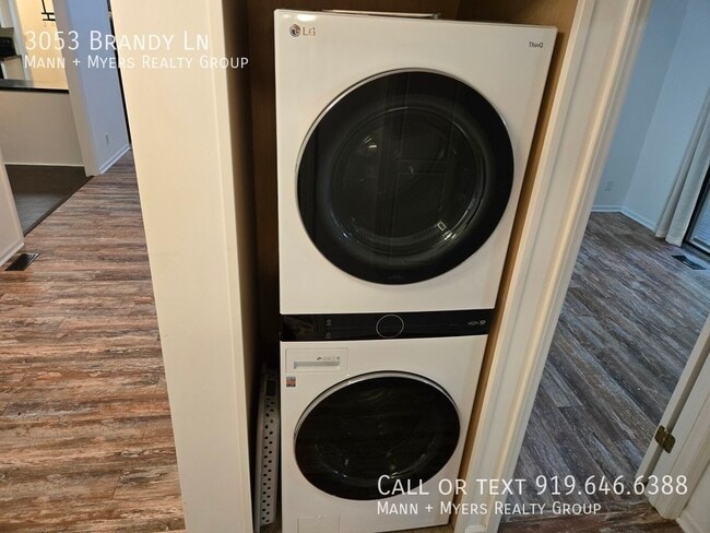 Building Photo - 3053 Brandy Ln