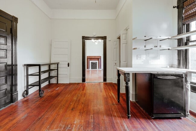 Building Photo - 295 Oglethorpe Ave