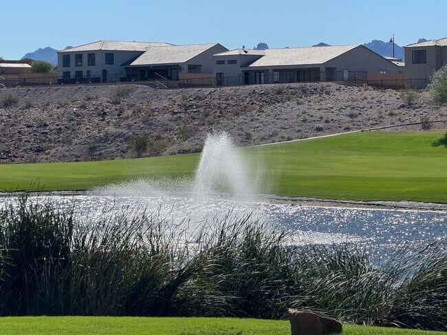 Building Photo - 3 BR Furnished w/Utilities-Vacation Rental- Laughlin Ranch