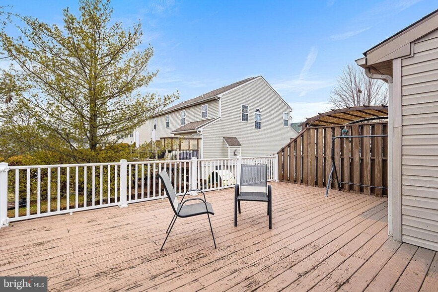 Building Photo - 767 Hunter Dr