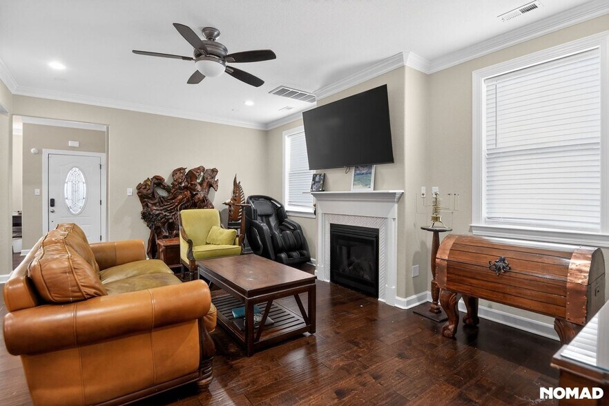 Building Photo - 9538-9513 13th Bay St