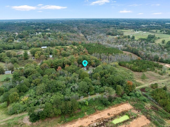Building Photo - 3b/3ba RENTAL on 5.2 acres CULLMAN