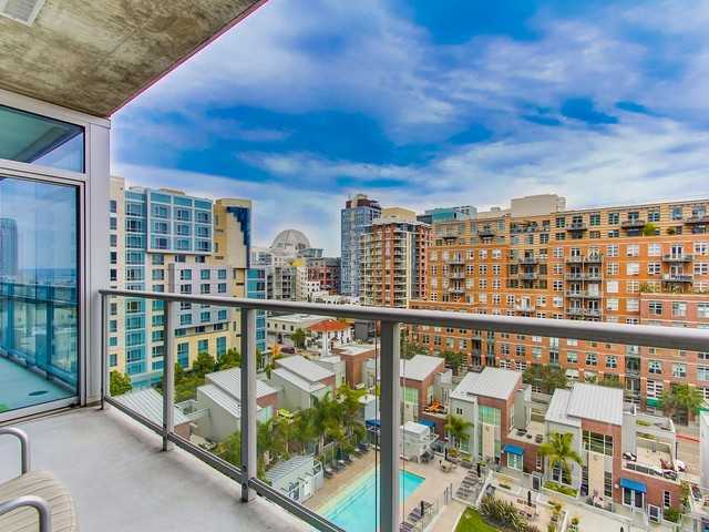 Primary Photo - Gorgeous Downtown Condo with Spacious Floo...