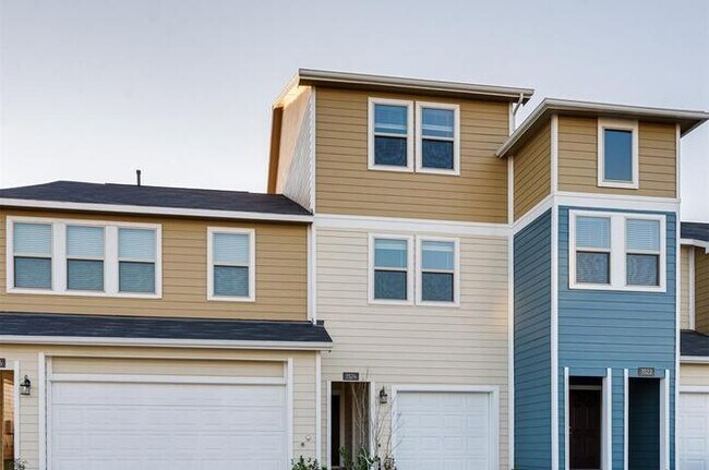 Building Photo - 3556 Terreno Vista Blvd