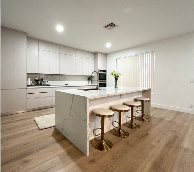 Building Photo - 1891 SW 148th Way