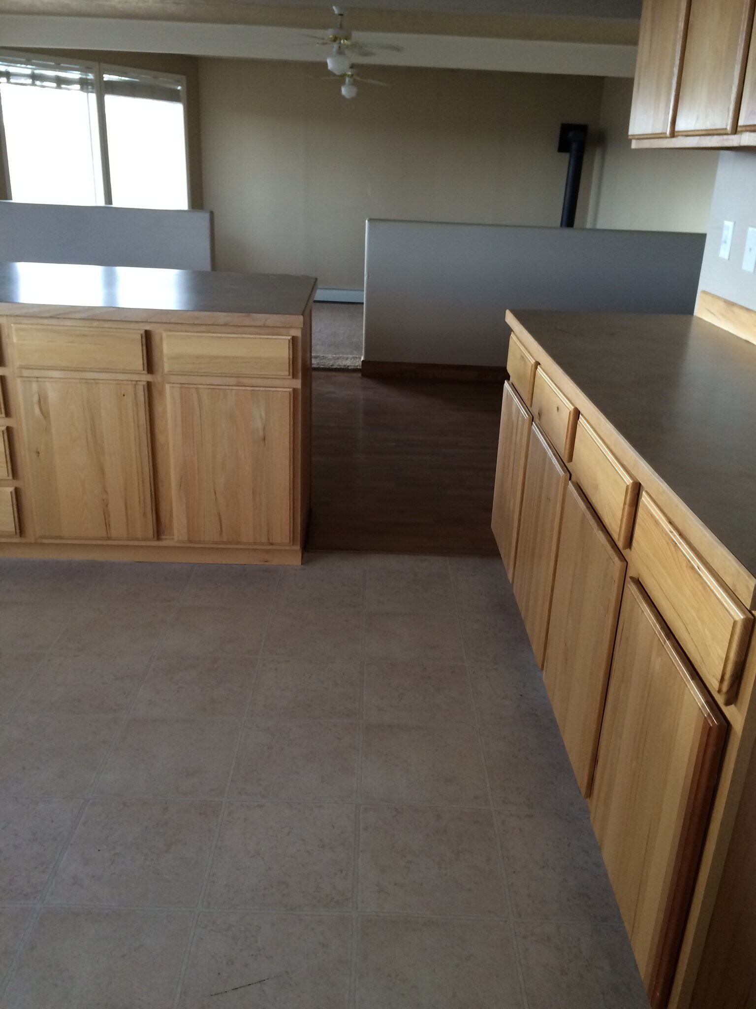 Building Photo - 460 W Briar Dr