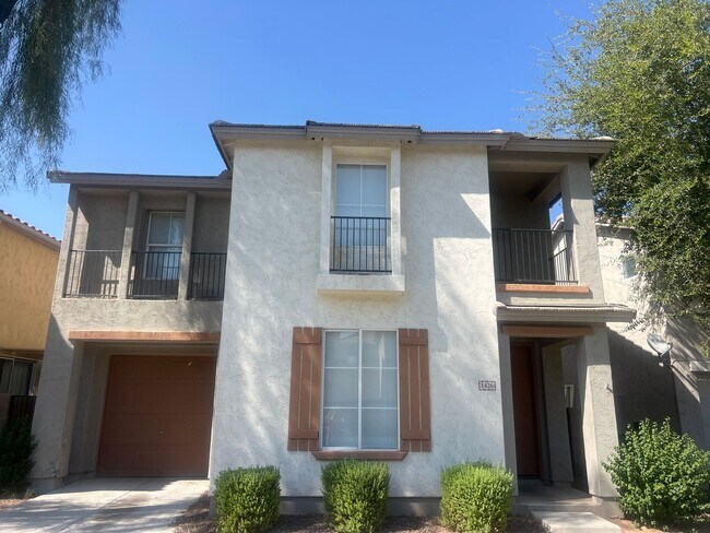 Building Photo - 1426 E Romley Rd